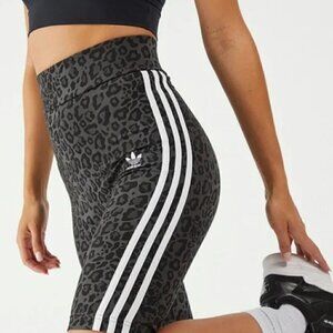 NWT ADIDAS Originals Short Tight Biker Shorts XXS Leopard Print 3 Stripes